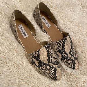 Steven Madden Flats